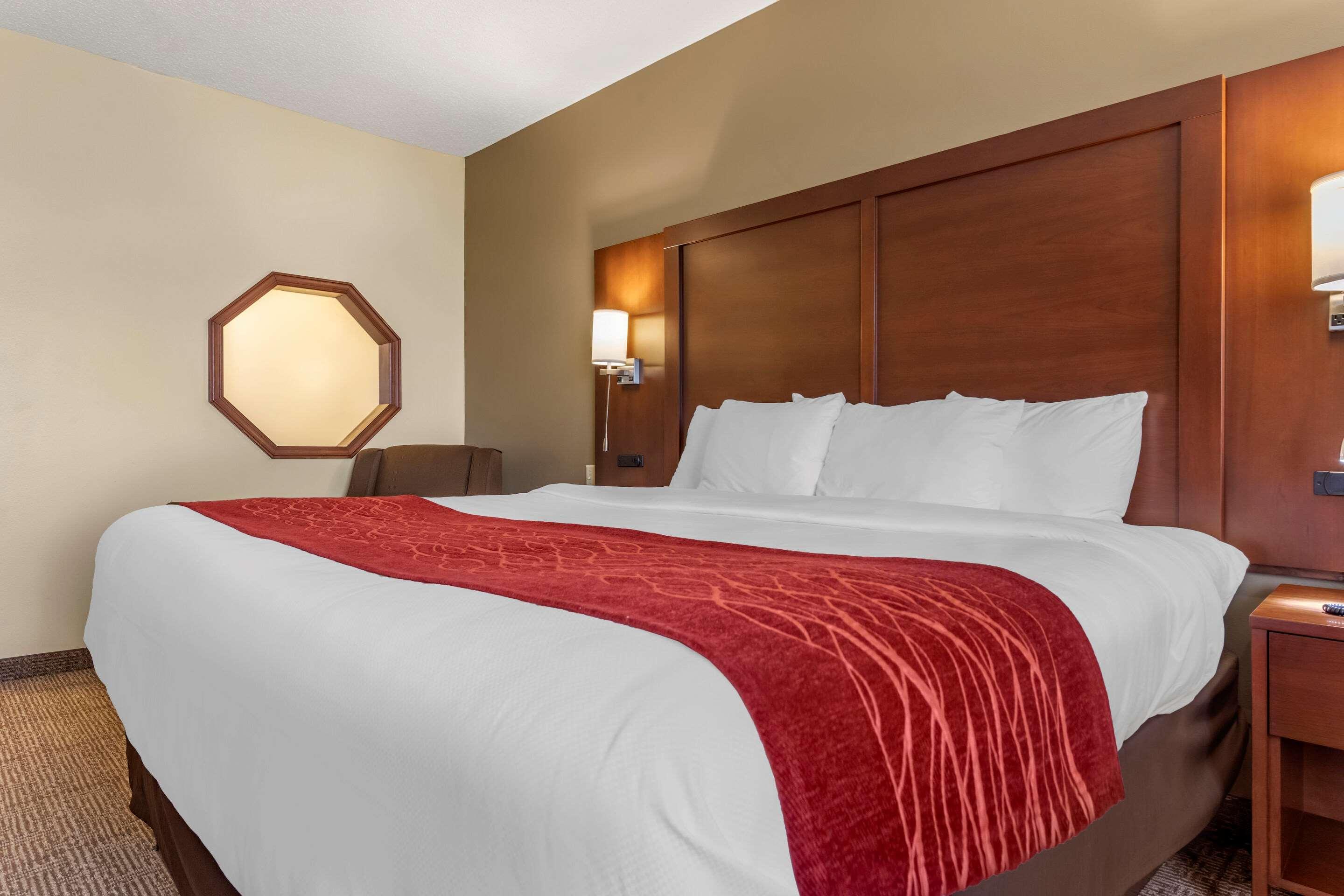 Comfort Inn & Suites Streetsboro - Kent Dış mekan fotoğraf