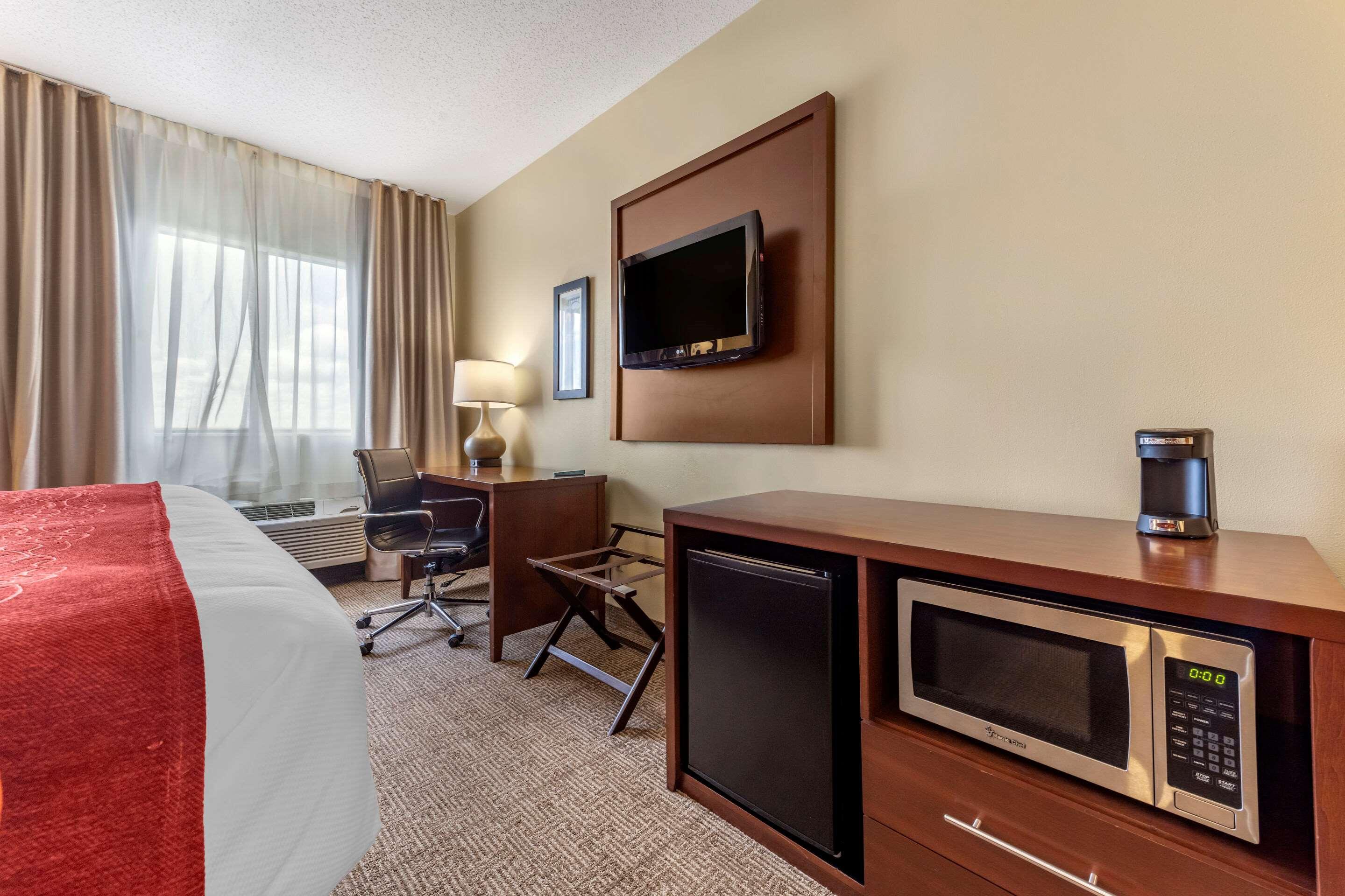 Comfort Inn & Suites Streetsboro - Kent Dış mekan fotoğraf