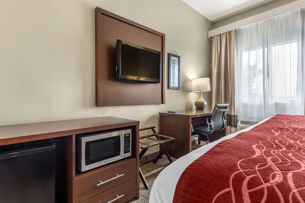 Comfort Inn & Suites Streetsboro - Kent Oda fotoğraf