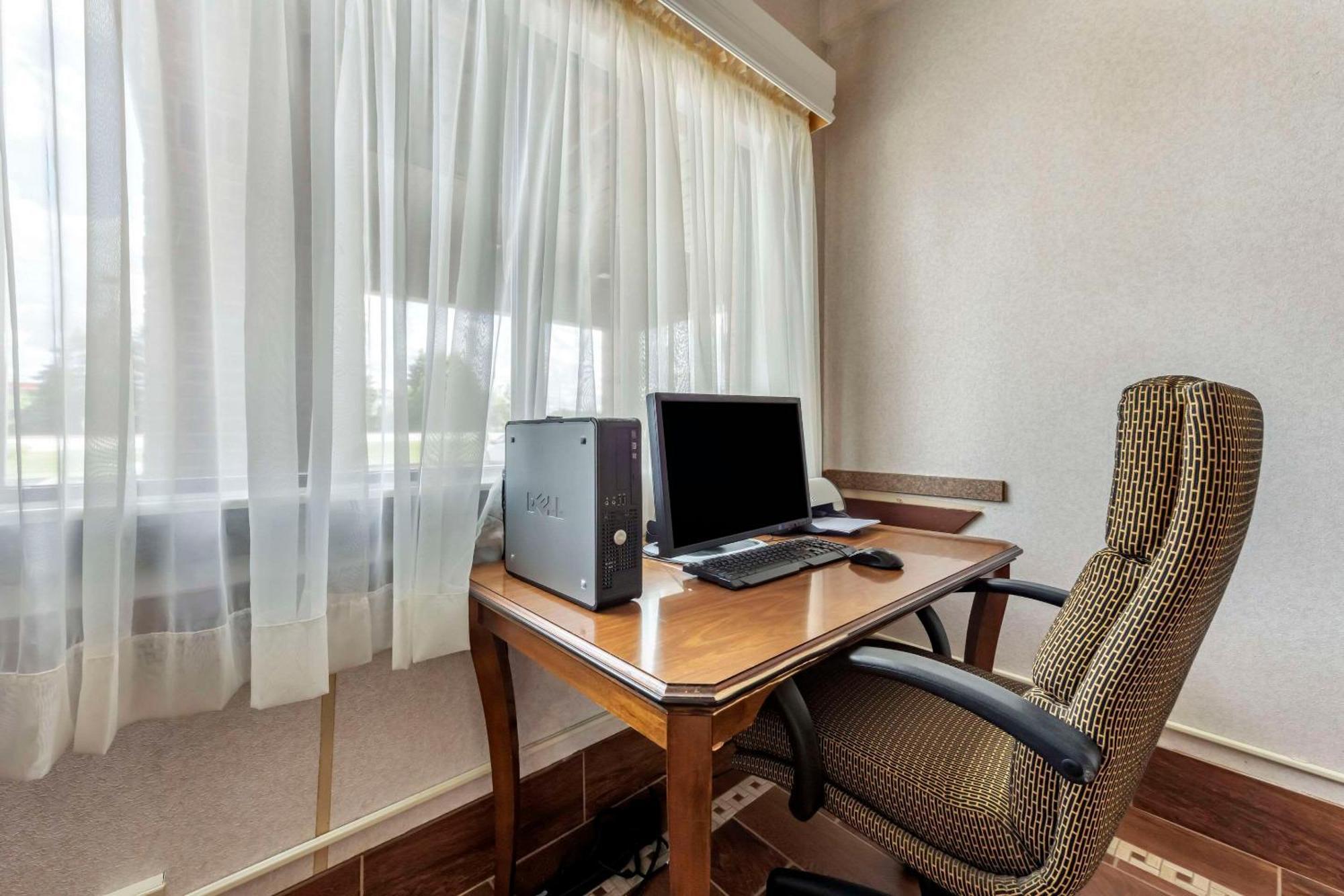 Comfort Inn & Suites Streetsboro - Kent Dış mekan fotoğraf